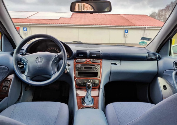 Mercedes-Benz Klasa C cena 4000 przebieg: 231168, rok produkcji 2000 z Wrocław małe 352